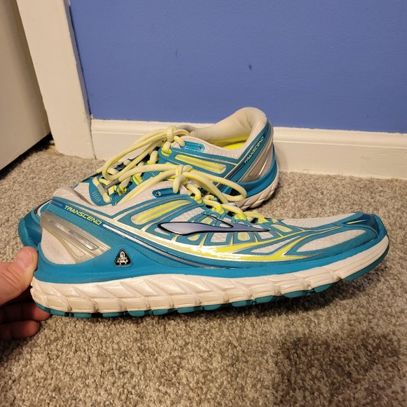 Women's Brooks Running shoes size 10 - Picture 2 of 11